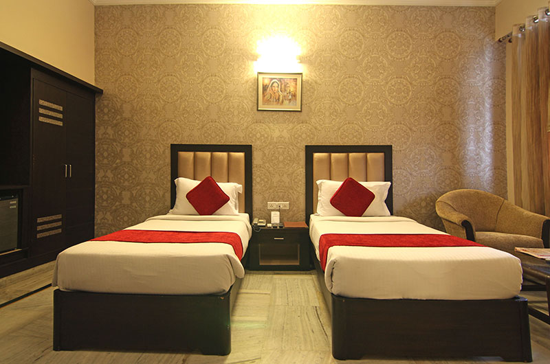 Le Grand Hotel Haridwar - Deluxe Rooms View 4