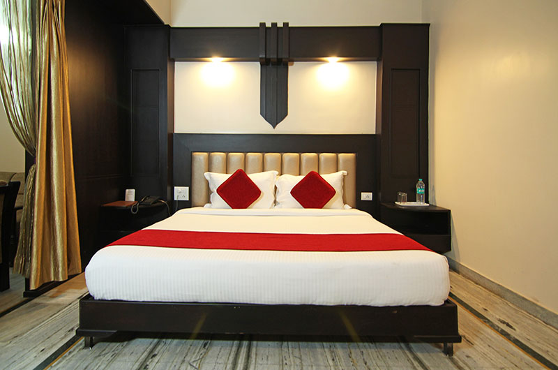 Le Grand Hotel Haridwar - Executive Suite Room1